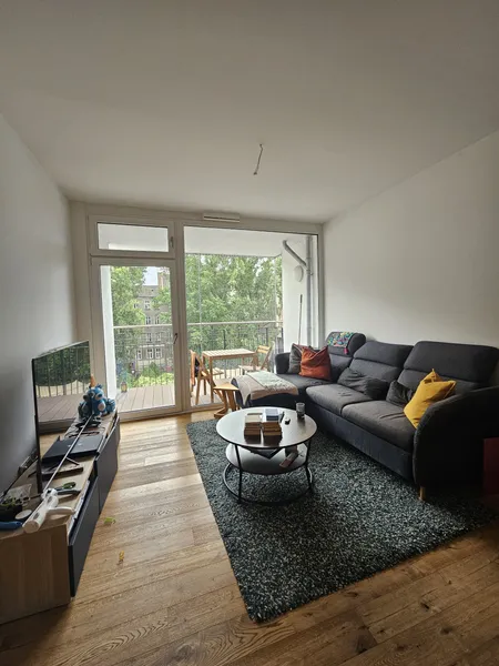 3-Zimmer-Wohnung im 4. Obergeschoss in Berlin-Friedrichshain — photo 1